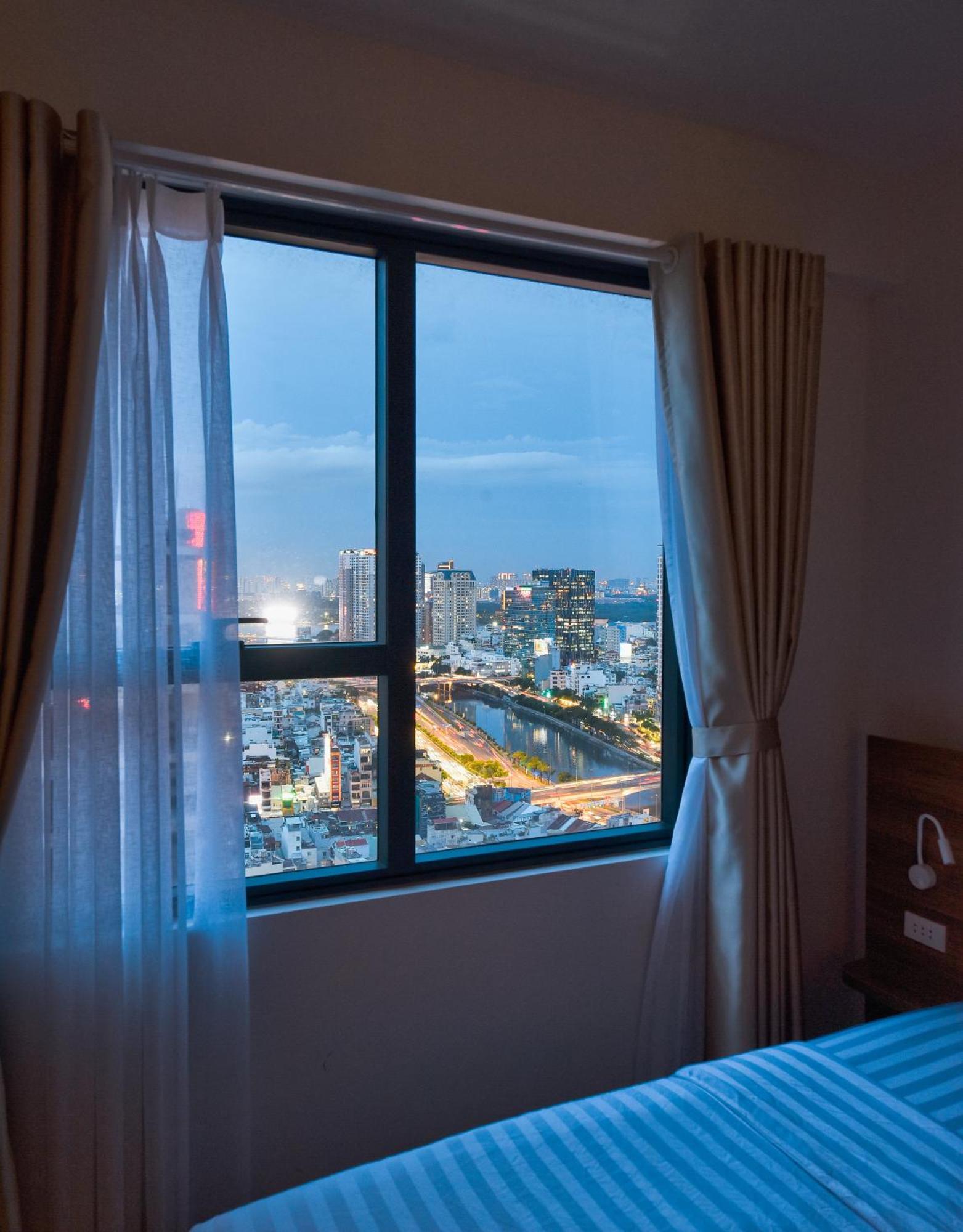 Smile Home - Soho Apartment Balcony - Modern Comfortable Ho Chi Minh City Exterior photo